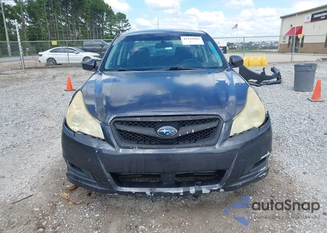 2010 Subaru Legacy 2.5I Premium из США, поврежденный, VIN 4S3BMCB61A3229853